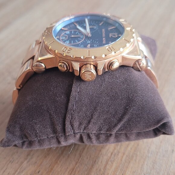 Michael Kors Oversized (43mm) Bel Aire Rose Gold Stainless Steel Watch - Picture 3 of 7